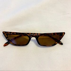 Cat eye retro sunglasses